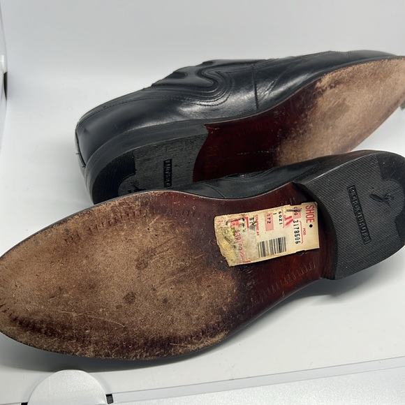 Giorgio Brutini Men's 8 1/2 Black Leather Shoes - Picture 10 of 11